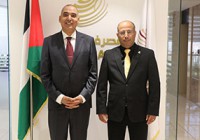 سفير المملكة المغربية لدى دولة فلسطين يهنئ السيد حاتم عرينات بمناسبة توليه منصب المدير العام
